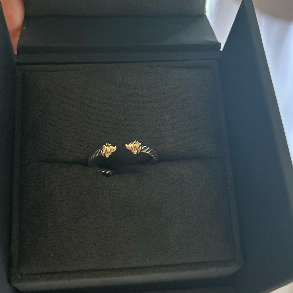 David Yurman Renaissance Ring with gold domes and diamond size 8.5.